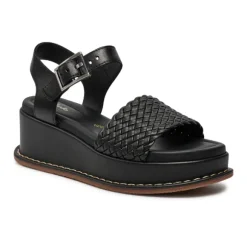 Clarks Women's Kimmei Bay Leather Platform Black