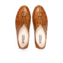Pikolinos Women's Jerez Tan