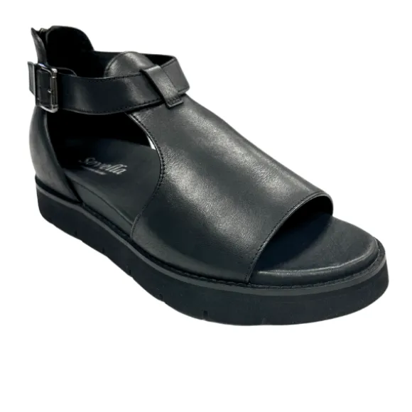 Sovella Women's Jeskie Black